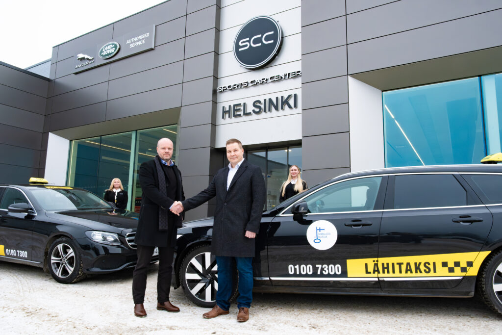 Lähitaksi on valinnut Sports Car Center Airport Helsingin toiseksi yhteistyökumppanikseen huolto- ja vauriokorjauspalveluissa
